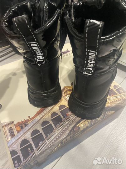 Ботинки зимние дутики 39 размер женские