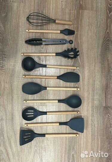Набор кухонных принадлежностей