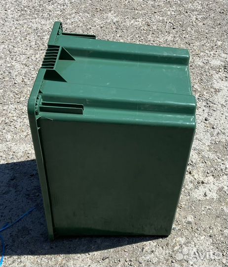 Ящик пластиковый с крышкой