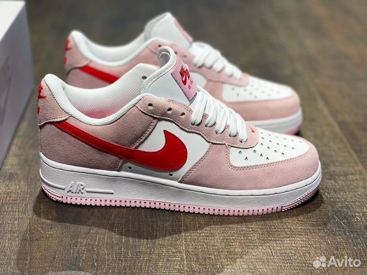 Nike Air Force 1 Low Valentine's Day 2021 Pink