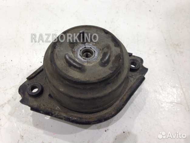 Подушка двигателя