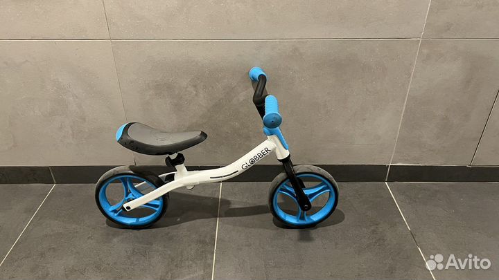 Беговел globber