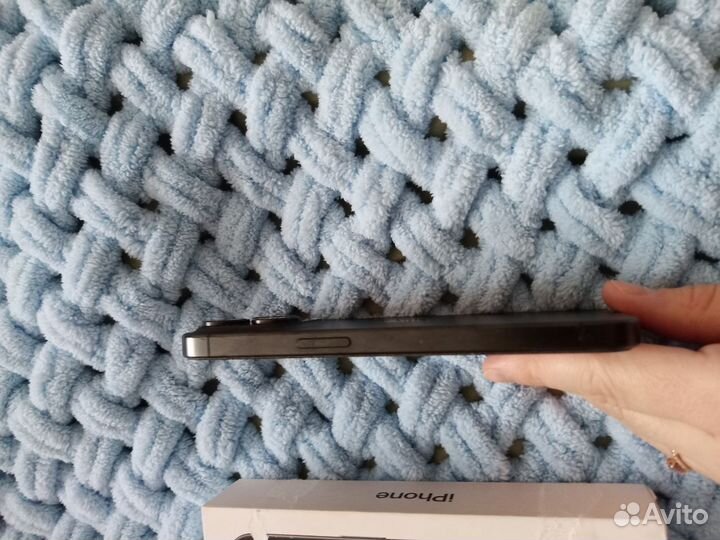 iPhone 15 Pro, 256 ГБ