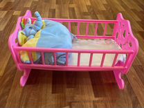 Детская кроватка для кукол