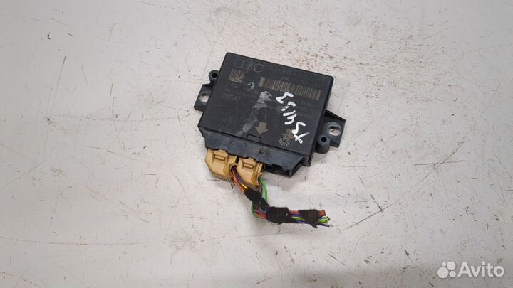 Блок управления парктрониками Audi Q3, 2016