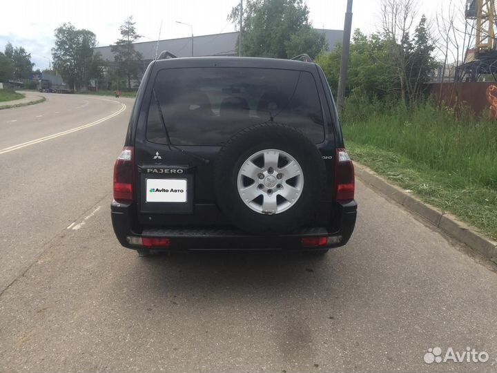 Mitsubishi Pajero 3.2 AT, 2005, 178 500 км