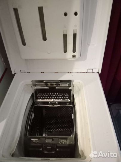 Стиральная машина с вертикальной загрузкой