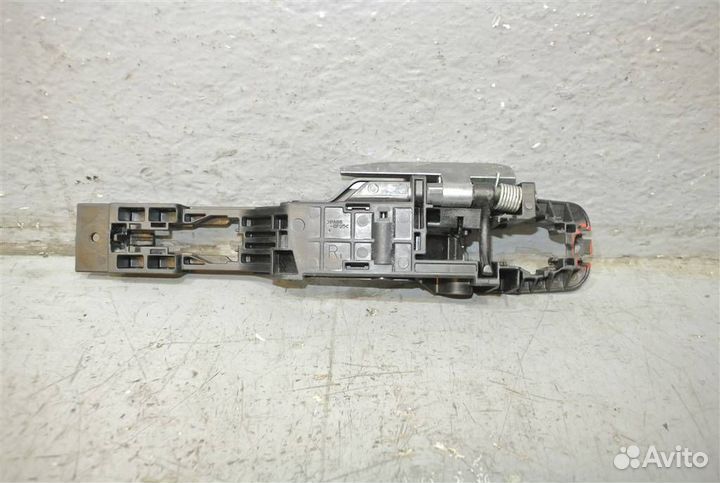 Кронштейн ручки Nissan Teana J32 2008-2013