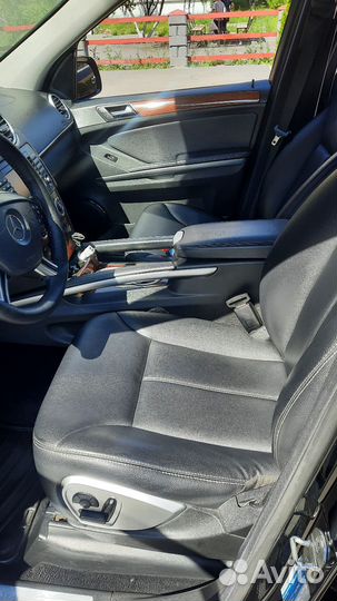 Мерседес бенз GL