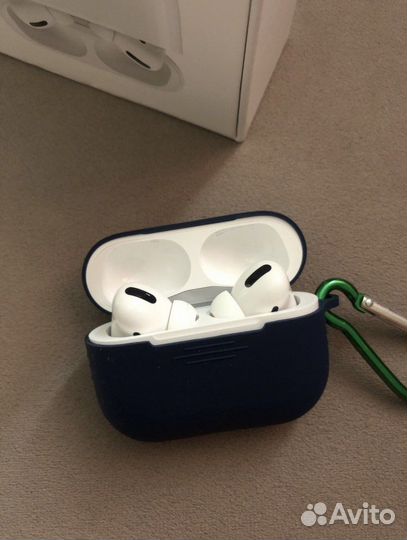 Беспроводные наушники apple