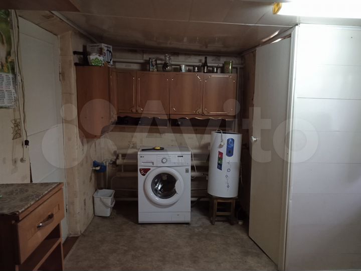 4-к. квартира, 80 м², 1/1 эт.