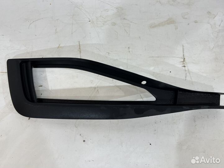 Накладка птф левая Volkswagen Passat В8 рест