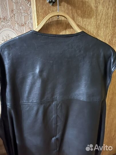 Жилетка кожаная мужская 60-62 размер