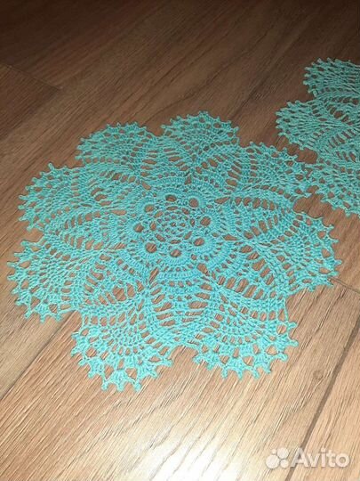 Салфетка вязаная крючком ручной работы
