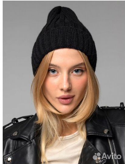 Шапка женская вязаная теплая новая разные цвета