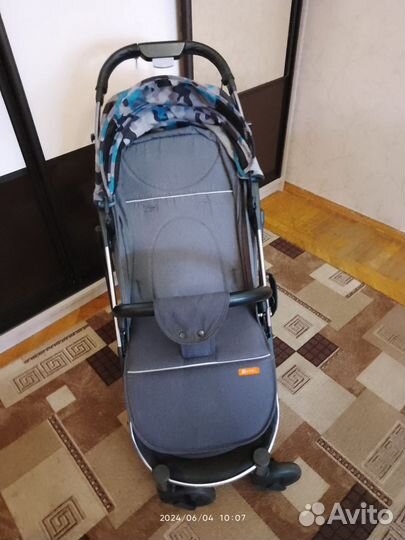 Прогулочная коляска yoya plus 3