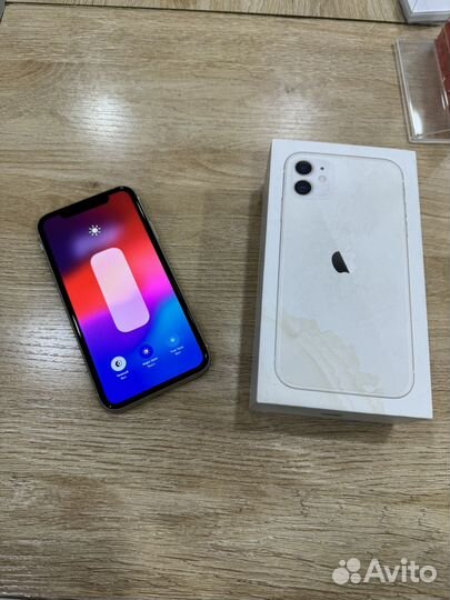 iPhone 11, 128 ГБ