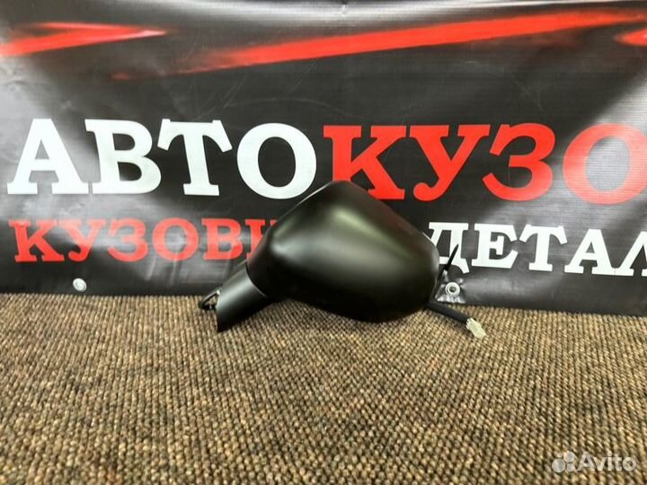 Зеркало боковое левое Honda Civic 4D 2007