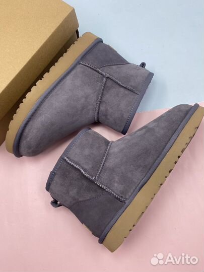 Ugg Classic Mini II Shade женские