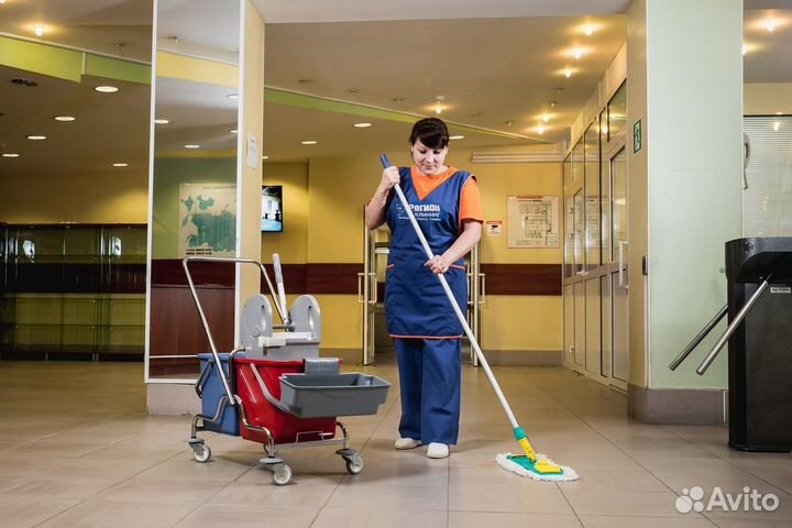 Уборщик в магазин