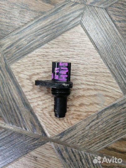Датчик положения коленвала Nissan Note E11 HR15