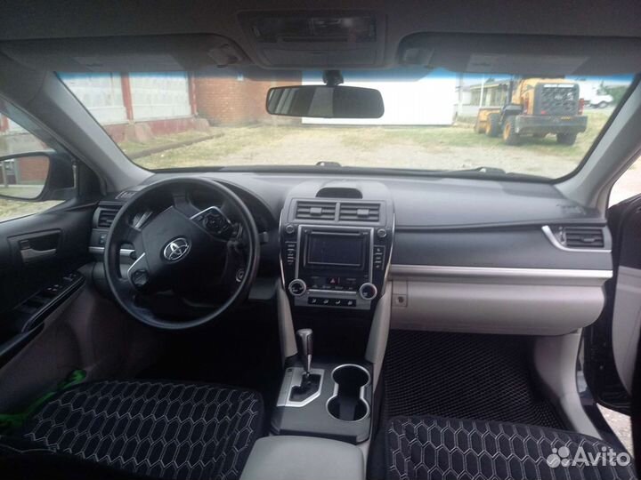 Toyota Camry 2.5 AT, 2012, битый, 112 000 км