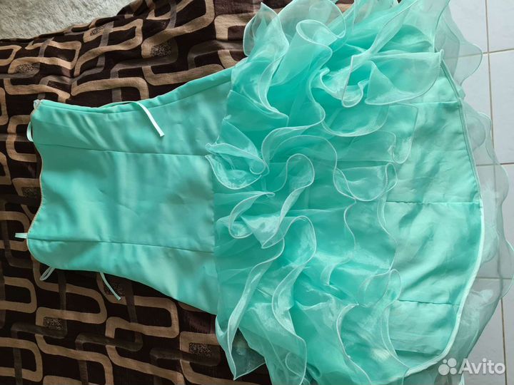 Нарядное платье для девочки