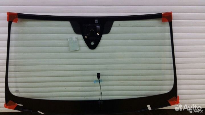 Лобовое стекло Ауди а8