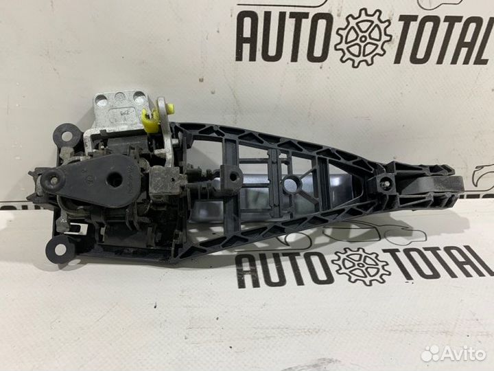 Ручка двери передняя левая Opel Corsa D Z12XEP