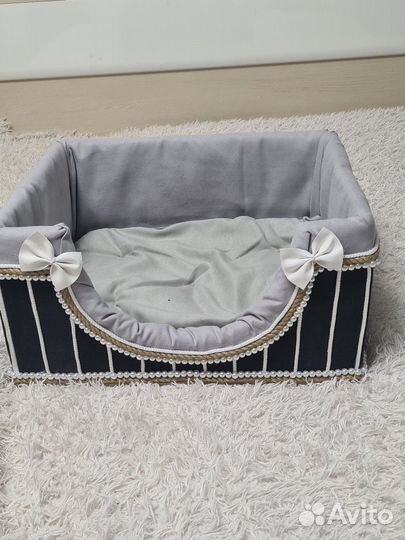 Лежанки для собак и кошек