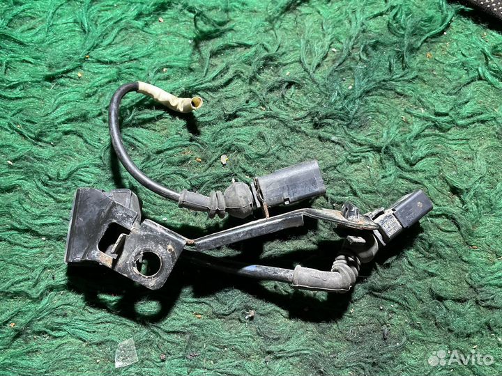 Датчик ускорения audi a8 d3 4.2