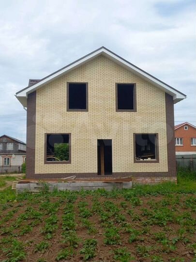 Дом 144 м² на участке 8 сот.