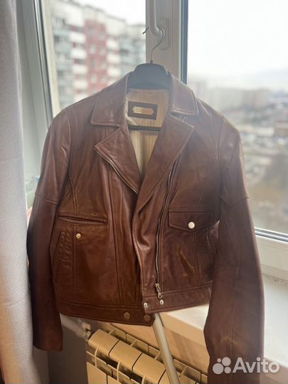 Куртка кожаная женская 42-44
