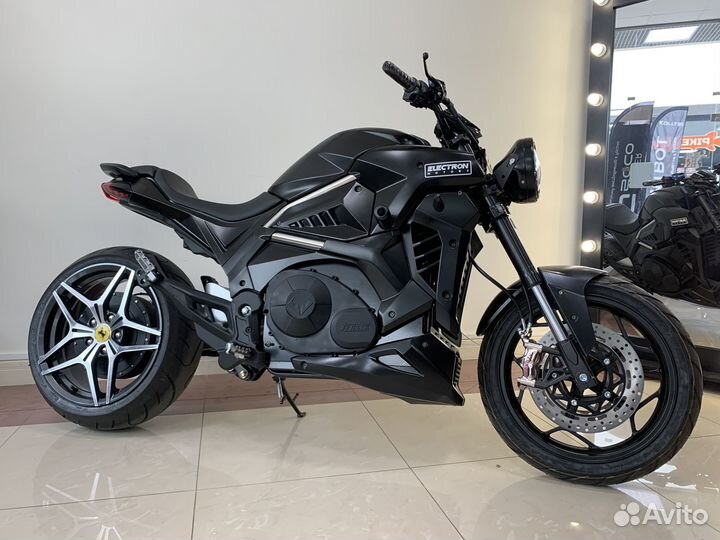 Электромотоцикл Diavel