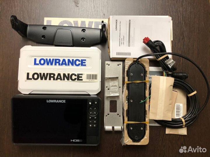 Эхолот Lowrance HDS 9 Live с Active Imaging 3-в-1