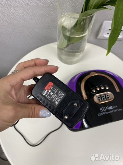 Лампа для ногтей SUN 256W