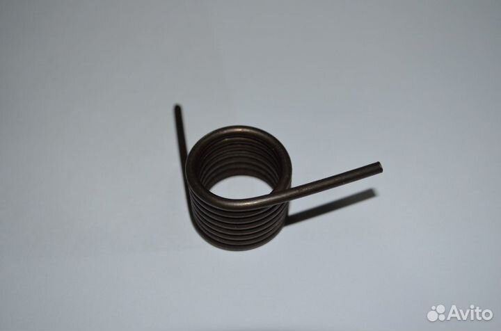 Пружина правая 6.47.348 мтлб