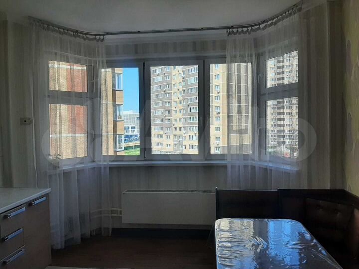 2-к. квартира, 60,4 м², 6/17 эт.