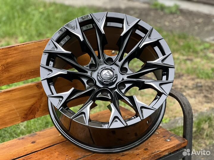 Диски Fuel Flame r18 6x139.7