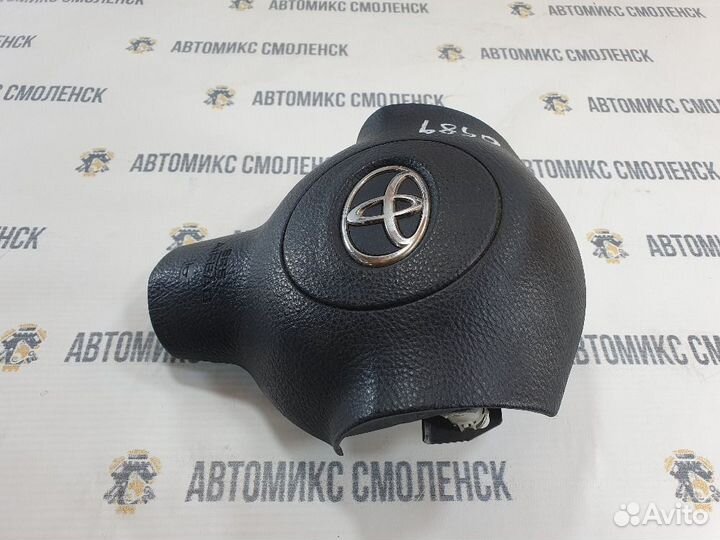 Подушка безопасности в рулевое колесо Toyota RAV4 II (2000—2003)