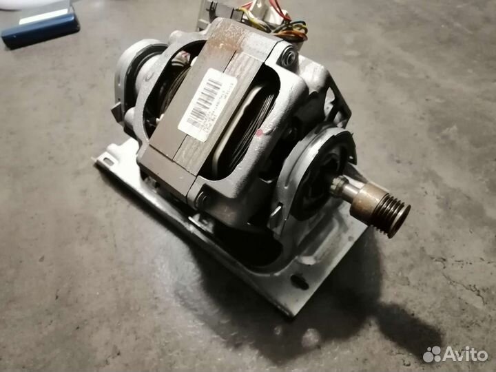 Мотор стиральной машины Brandt