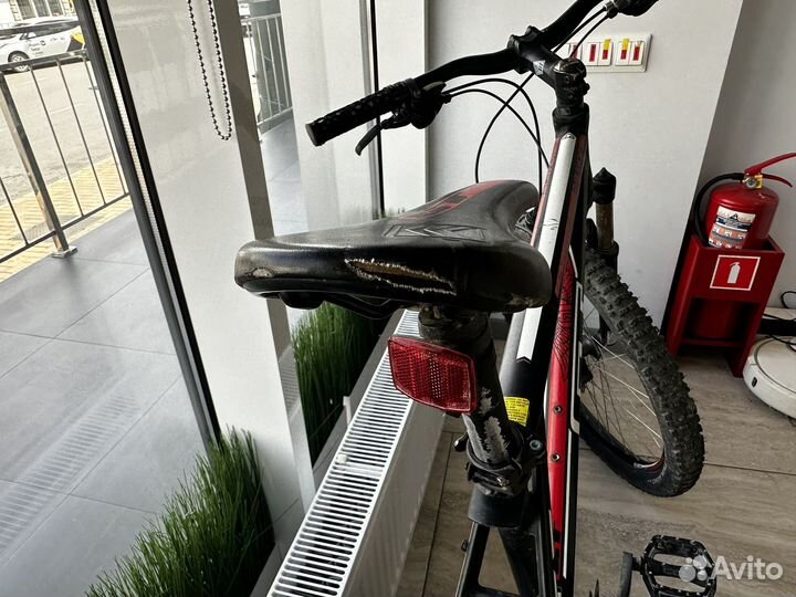 GT Avalanche 4.0 2013