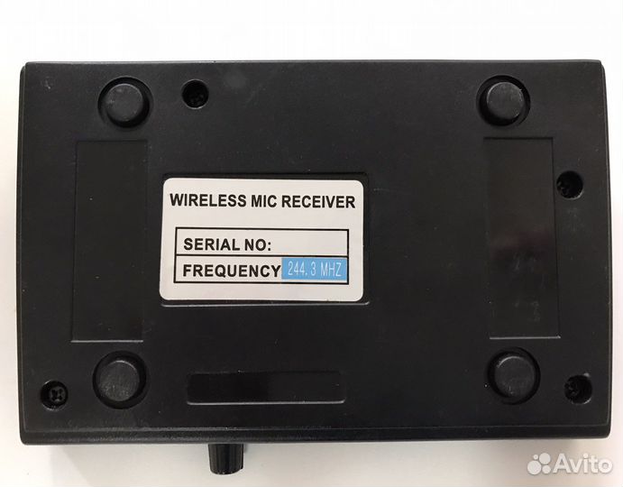 Приемник, база shure SH - 200 радиомикрофон