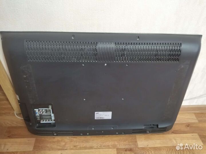 Телевизор samsung 37'