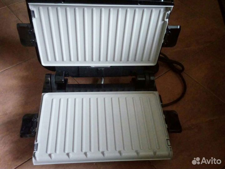 Гриль сэндвич-тостер Russell Hobbs 40х41х12