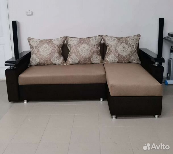 Угловой диван новый