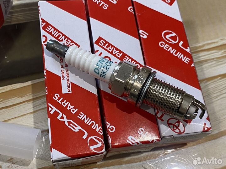 Комплект свечей Toyota Highlander RAV4 SK20BGR11