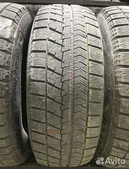 Bridgestone Blizzak VRX 215/65 R16 96P