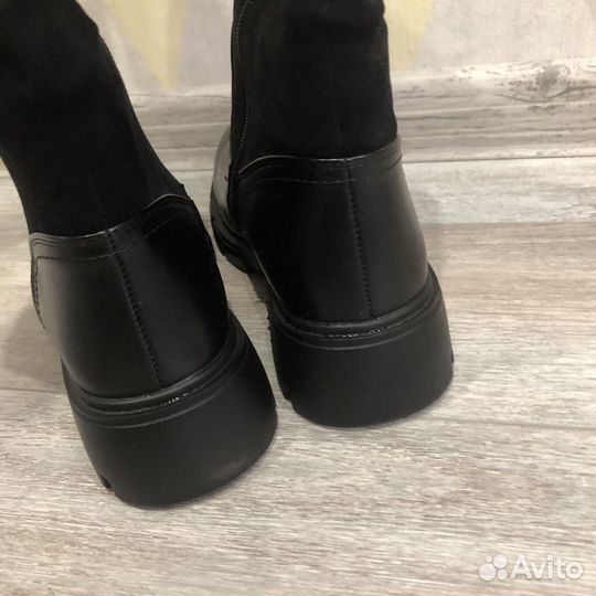 Сапоги новые