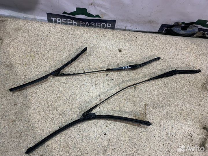 Щетка стеклоочистителя передняя Ford Focus 2 1.6